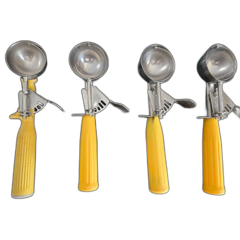 #20 Serving Disher Ice Cream Scoops Choice Lot of 4 Work Great
